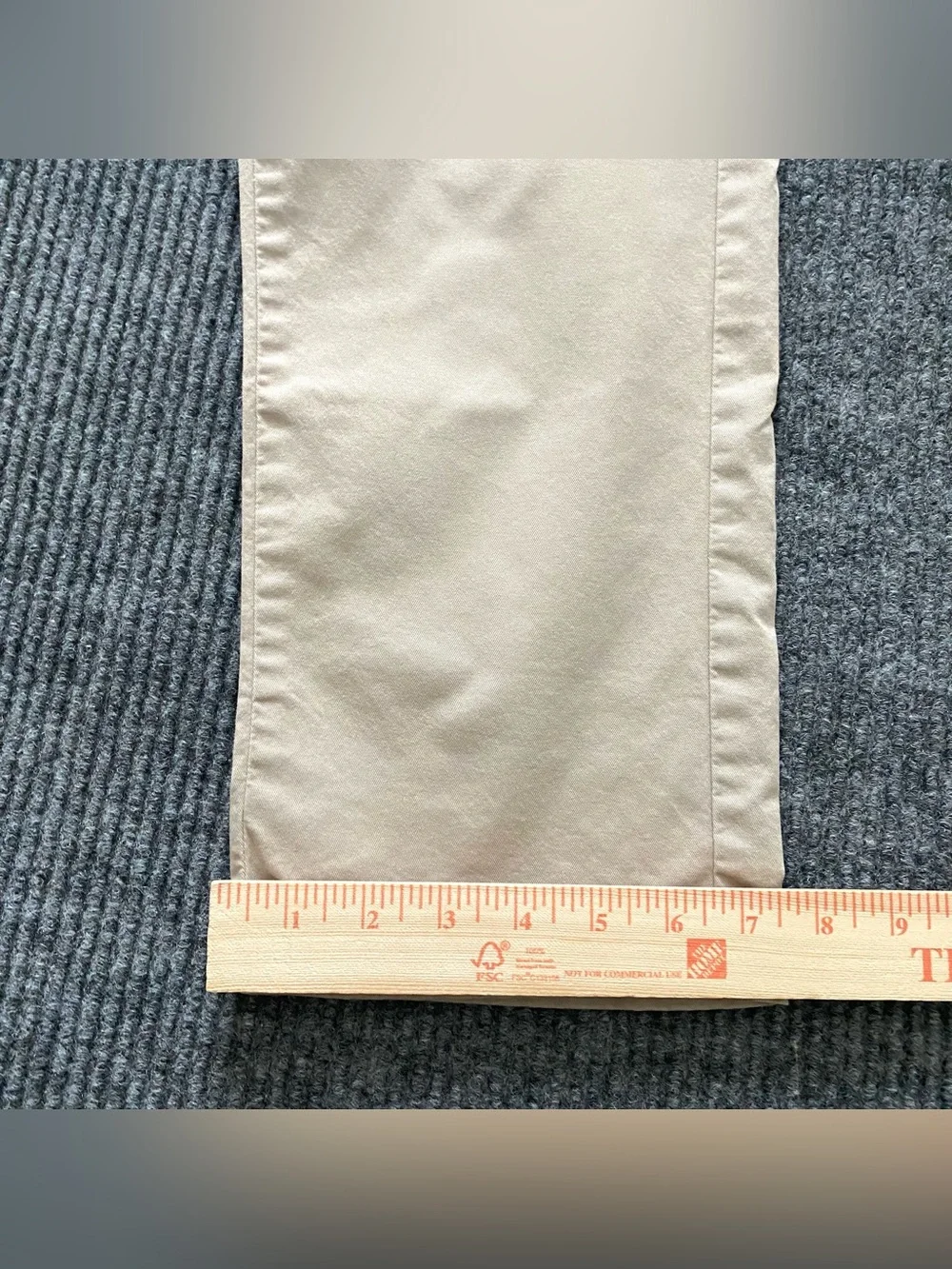 Jos A Banks Khaki Chino Pants Men’s Size 32x30 Tailored Fit
